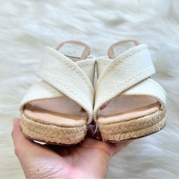 Tory Burch Kristin Wedge Canvas Espadrilles in Ivory Size 6 - Picture 6 of 9
